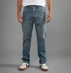 Courage Graphic T-shirt